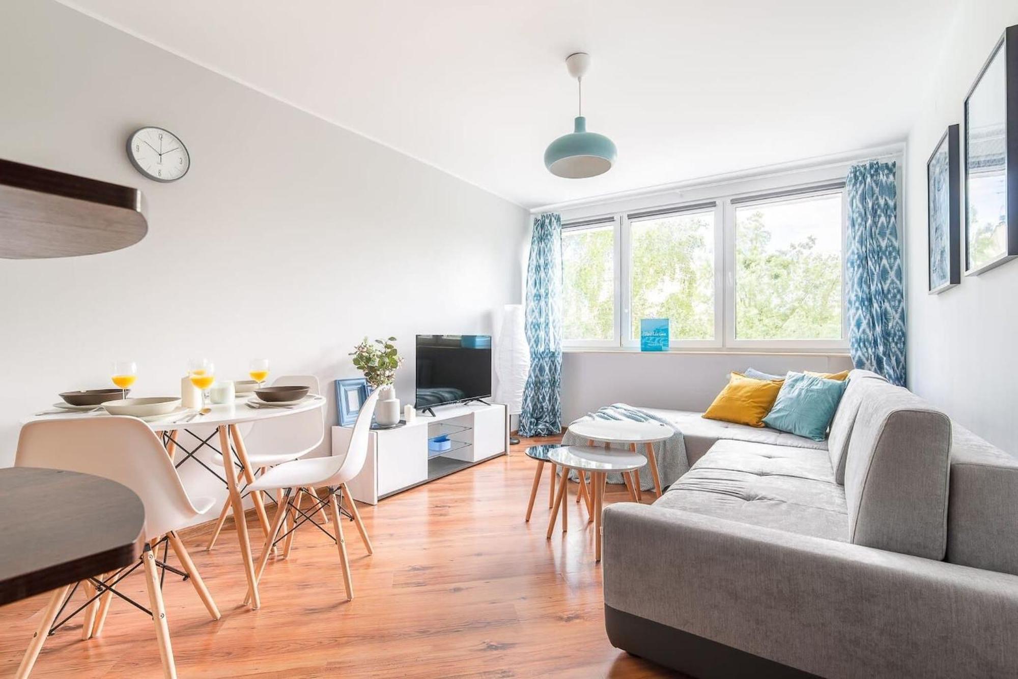 Apartament Przestronny I Jasny Na Warszawskim Mokotowie By Rent Like *